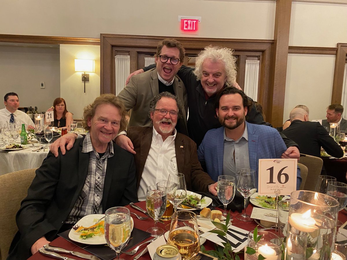 harbourbuilds's tweet photo. Thank you to the Shattuck- St. Mary's School for hosting the 2nd Annual #HockeyGala, honoring our past, and building our future with #legendaryleaders!
#SSM #SSMHockey #SSMHockeyAlumni #ThankYou #Networking #Fun #LegendaryLeadersGala #HockeyProgram #FriendsOfHockey https://t.co/oi0EnSvfyn