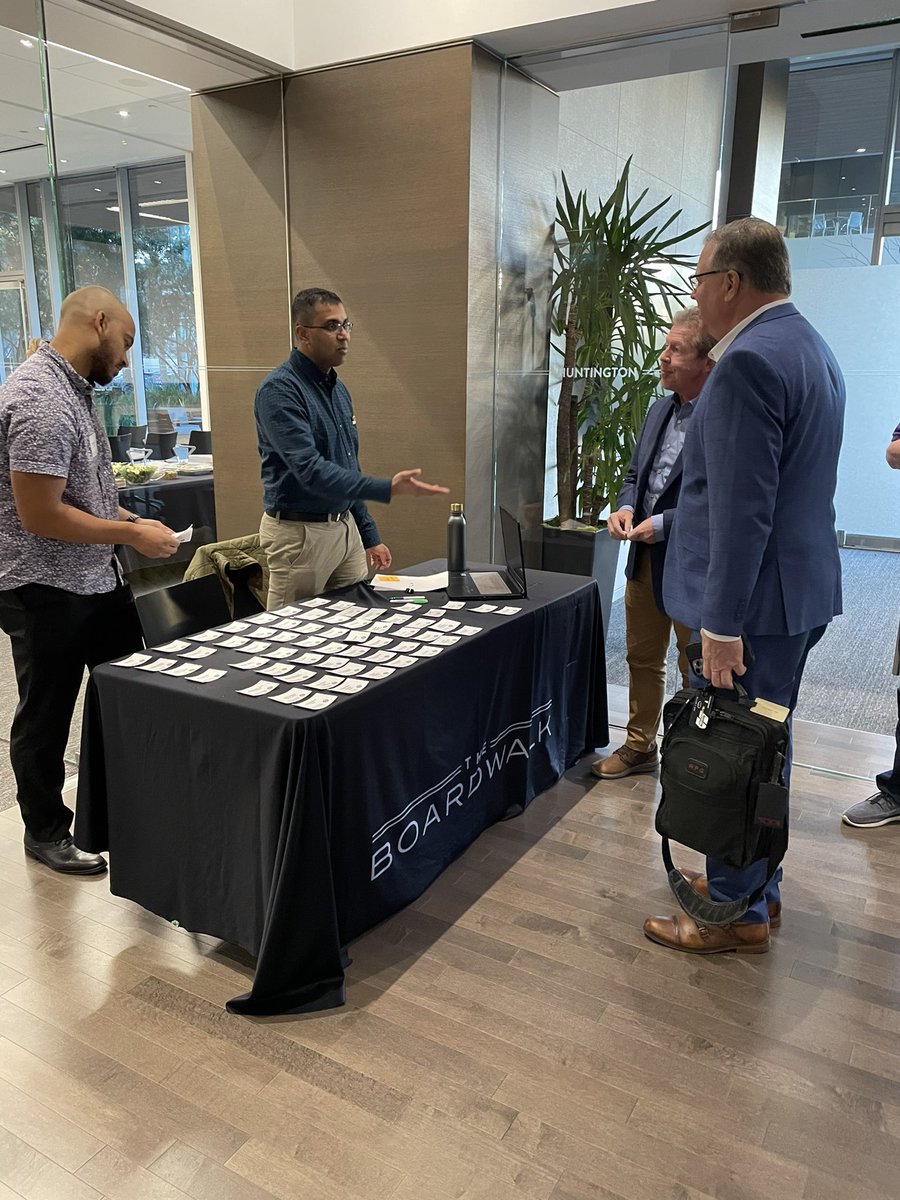 Byline7PR's tweet photo. Great @usgbc milestone 2023 kickoff event and LEED plaque presentation at The Boardwalk in Irvine! Thank you to all who made it possible!@uliorangecounty @usgbcla @snyder.langston Pimco Serisafe  @cbre #greenbuildings #usgbc #sustainability #environment @ocregister @latimes https://t.co/HUjkZt6Nmr