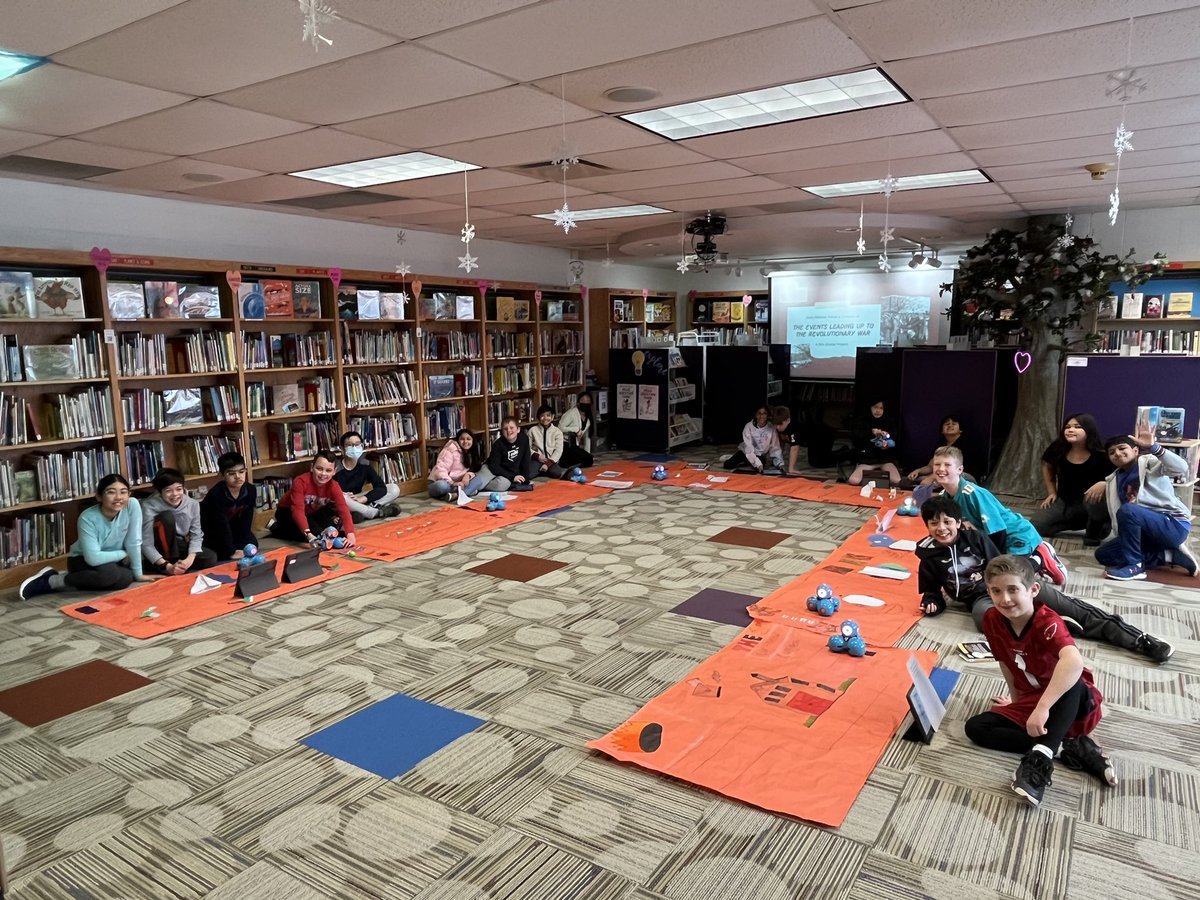 Anna Davis tweet media