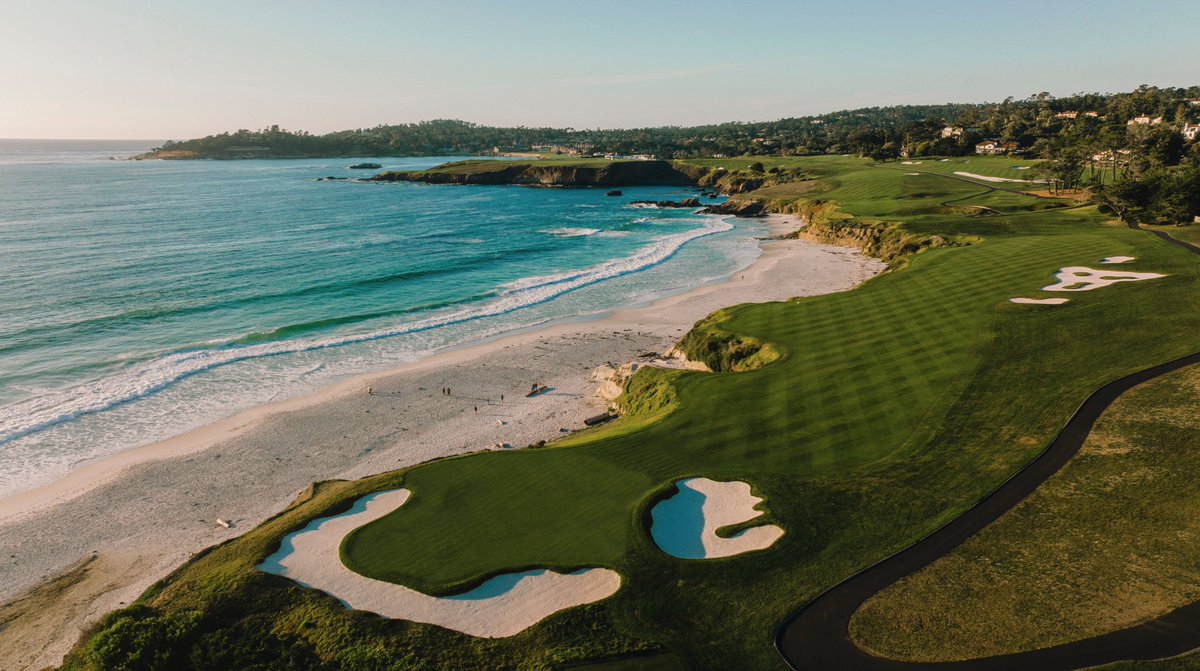 fried_egg_golf's tweet photo. Here's another angle of the 10th that shows what a green expansion would do. The pins on the ocean would be amazing but the back left pin would really reward a tee shot that takes on the ocean. https://t.co/V90UdY2MXg
