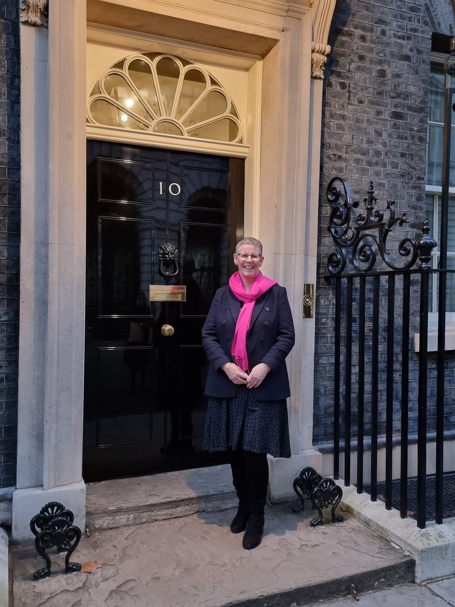 An invitation to @gillw2 to No. 10 may only come around once. Was a great afternoon at the launch of @bbeautycouncil #FutureTalent programme and inspiring words from Meribeth Parker Chair @bbeautycouncil and Gillian Keegan (Sec of State for Education.