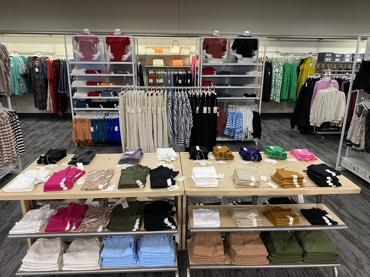 Eric Cruz (@cruzboy001) on Twitter photo POPs of color and refreshing A•NEW•DAY! Style team making me proud with all the fun changes and colors! #target #T19 #colors <a href="/MarcieMarrow1/">Marcie Marrow</a> <a href="/WillReddick7/">William Reddick</a> <a href="/KevinKaminski10/">Kevin Kaminski</a> <a href="/stevecrawford22/">steve crawford</a> POPs of color and refreshing A•NEW•DAY! Style team making me proud with all the fun changes and colors! #target #T19 #colors <a href="/MarcieMarrow1/">Marcie Marrow</a> <a href="/WillReddick7/">William Reddick</a> <a href="/KevinKaminski10/">Kevin Kaminski</a> <a href="/stevecrawford22/">steve crawford</a>