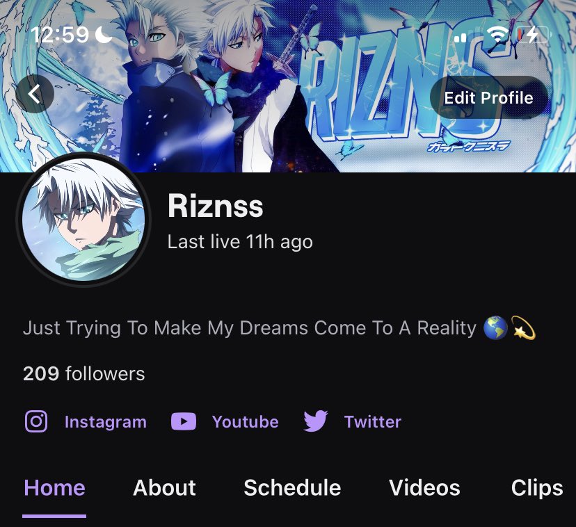 Big 200 Followers On Twitch 😎 I Appreciate everyone for pulling up to the stream last night and thank you to my guy <a href="/MikeSixR/">SixR</a> for the Raid On Twitch Much Love Man 🖤🔥