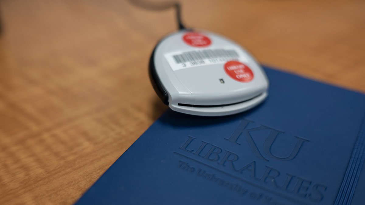 kulibraries's tweet photo. We're excited to now offer Common Access Card (CAC) readers for timed checkout in Anschutz and Watson Libraries … a small gesture to increase accessibility and convenience for military-affiliated students at KU.

🗞️https://t.co/pEMEuKGxgw https://t.co/XgY6KddfZ3