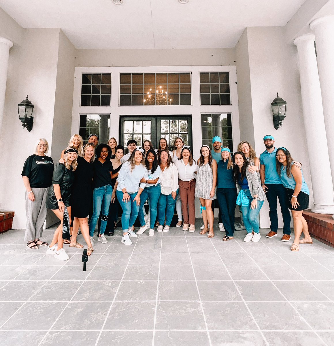 tebowfoundation's tweet photo. We are on a mission to fight for the world’s Most Vulnerable People… and our team is growing!  

Add impact to your career and join a Mission-Driven team. Learn more about our open roles here: https://t.co/Iu0W2ZWzVB https://t.co/PG4P23uLnT