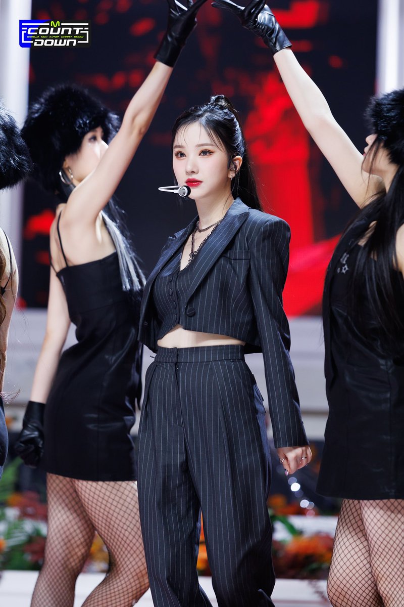EUNHALOOK's tweet photo. https://t.co/zeudMxcBSO