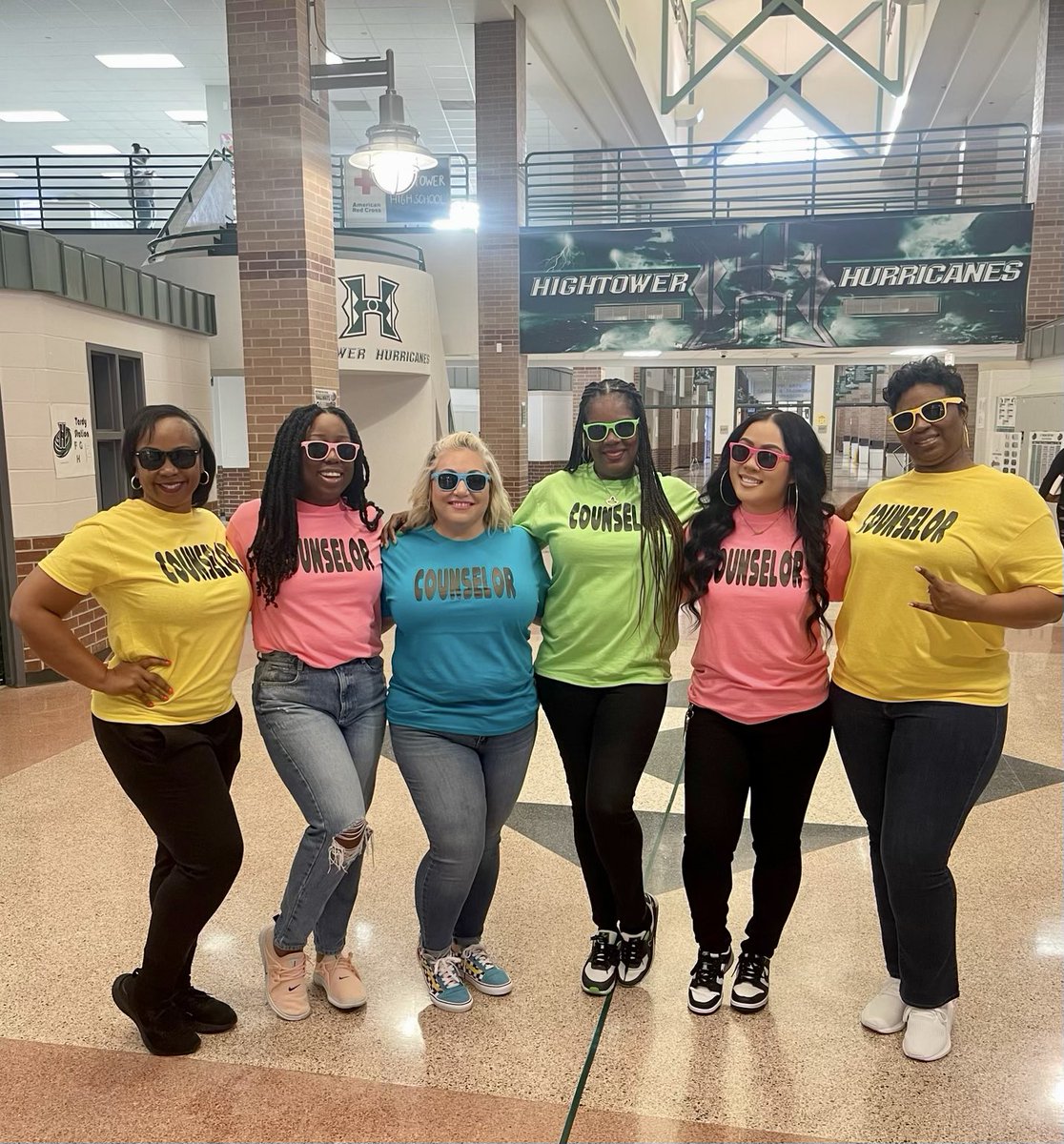 The @HHS_Canes #schoolcounselors are the best in @FortBendISD #periodt‼️ It’s a celebration 🎉 all week! Thank you to our @HightowerHS_PTO for kicking off the week with a great breakfast 🍳 #bethestorm🌀