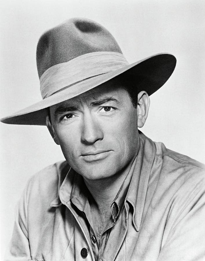 JuanmadelaPoza's tweet photo. Después de #MobyDick (1956), de #JohnHuston, ¿qué otra #Película interpretada por #GregoryPeck te gustaría ver en #Classics? #LasNievesDelKilimanjaro (#TheSnowsOfKilimanjaro, 1952), de #HenryKing, una famosa y exitosa adaptación cinematográfica de la obra de #ErnestHemingway. https://t.co/EhmShaDkVx