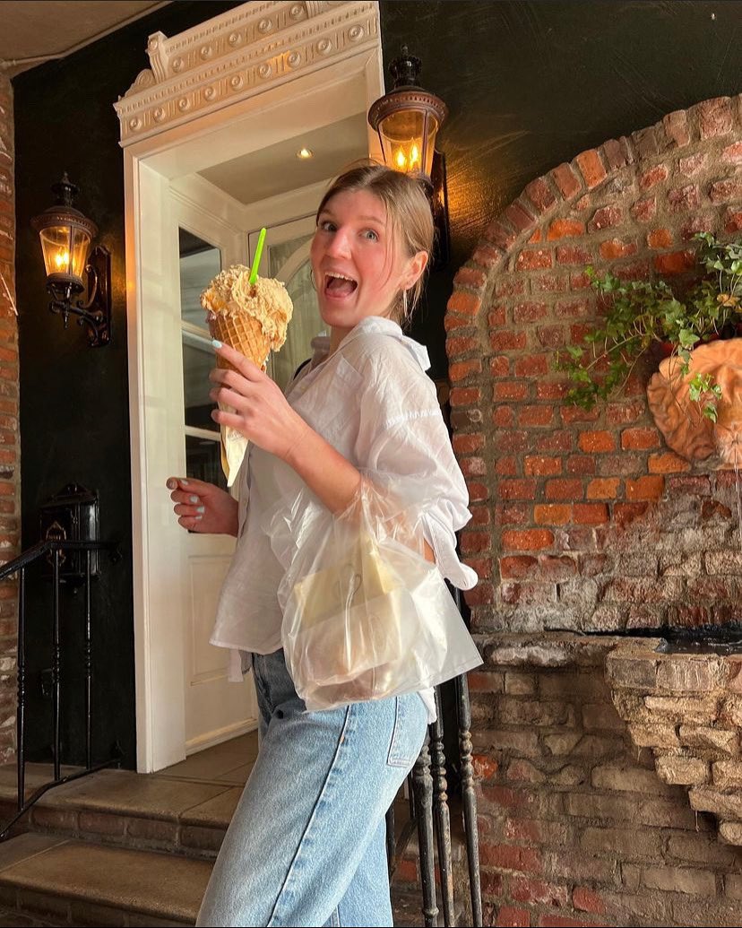 GelatoParadiso's tweet photo. Open wide and say awwwwwwsome!
#gelatoparadiso #newportbeach #lagunabeach #sandiego #coronado #coronadoisland #austin #austintexas #austintx #atx #ocmoms #fashionisland #ocfoodies #austinsocial #gelatolovers https://t.co/KBD36nfpxd