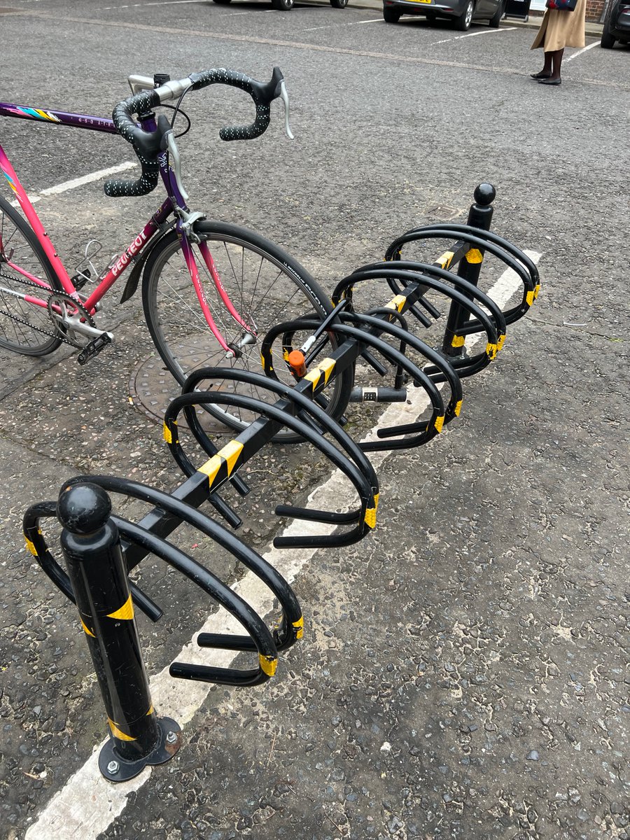 FPerselli's tweet photo. Productive and interesting first @thebarcouncil meeting on Saturday, including some thoughts from @paulpowlesland on Environmental projects. Although I also discovered the most unimaginably useless bike racks in @HonSocGraysInn😱 https://t.co/ksSr4VRSCT