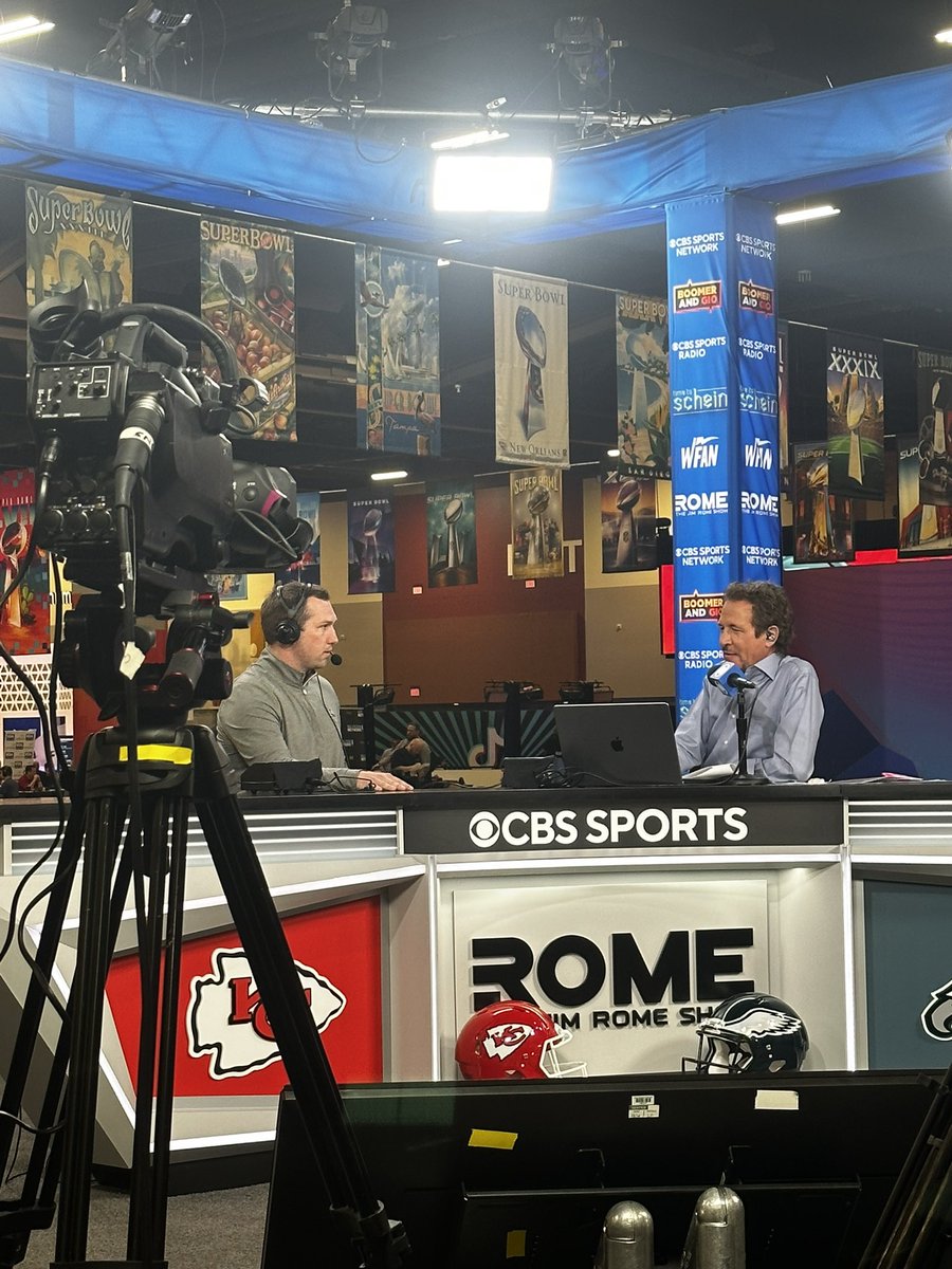 JeremyHawkes's tweet photo. Jim Rome Show or 15-minute Arizona State University commercial?
@KennyDillingham putting on a clinic here at the Super Bowl Media Row. https://t.co/JZqUEhi64x