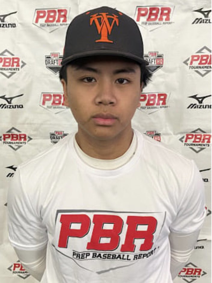 PrepBaseballON's tweet photo. 2023 Aidan Quimpo (@aidanqmpo) put together one of the more complete days.

Strong lower half, balanced swing, good feel for the barrel. Finished w/ a max EV of 90.4 mph. 

Athletic mover on the infield, soft/quick hands and an arm with carry across the diamond.

#CNDCollege23🇨🇦 https://t.co/j1za4iHCsl