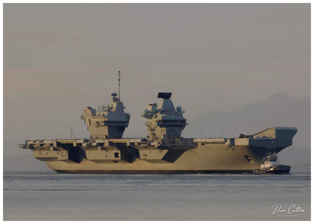 dcullen_photo's tweet photo. 📷 @HMSQNLZ 🇬🇧 transiting up the Firth of Clyde yesterday morning @RoyalNavy @PortsmouthProud @HMSQNLZ @NavyLookout @UKDefJournal @WarshipCam @WarshipsIFR @SercoGroup @MODPolice #HMSTracker @Hawkins_Navy @HMNBClyde @HMNBPortsmouth @RobHinty @ https://t.co/E2ZpkeHNRN