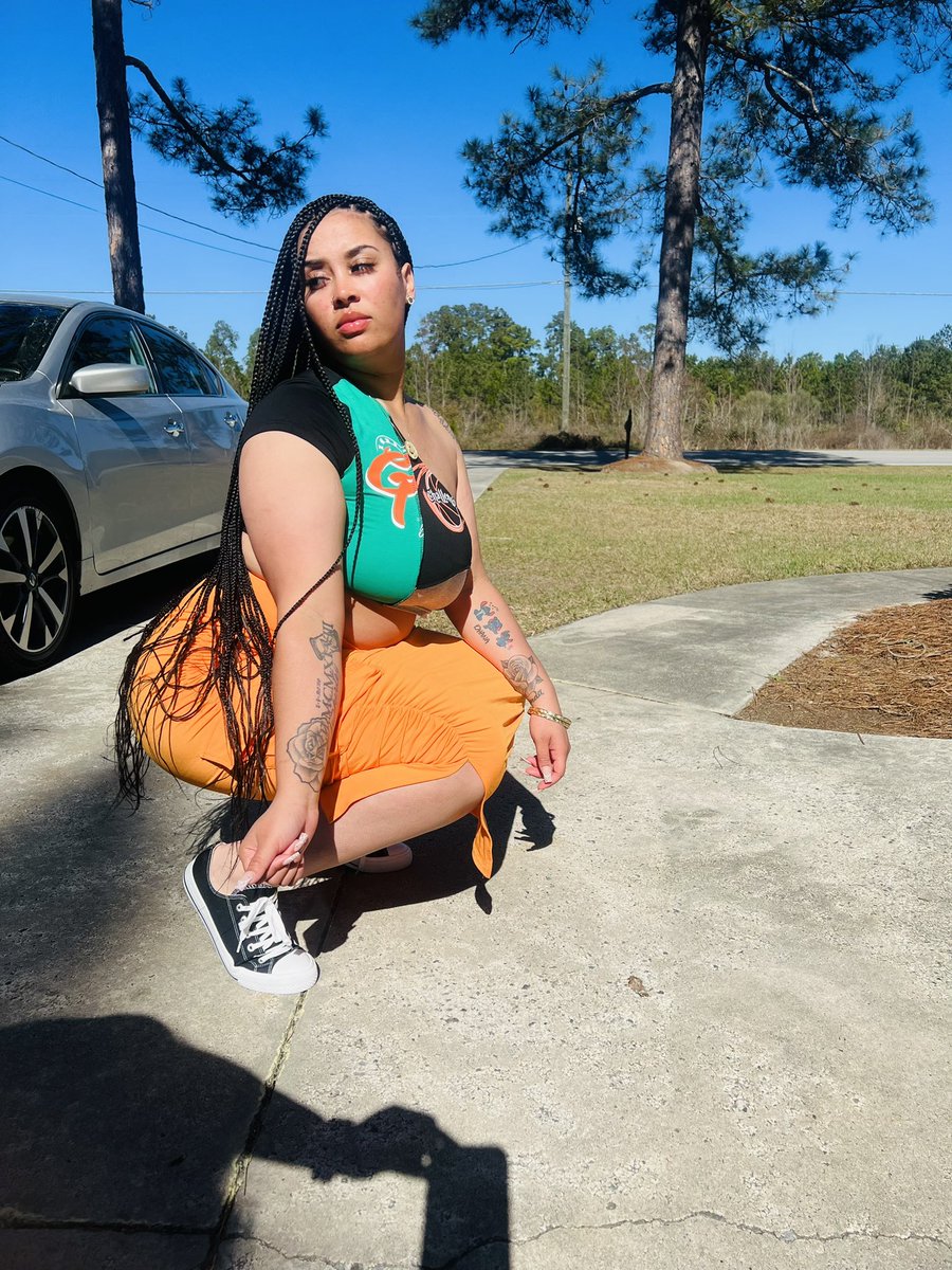 Mixx_chicc's tweet image. Happy Birthday To Me 🥳💕🎂🥰#Chapter23