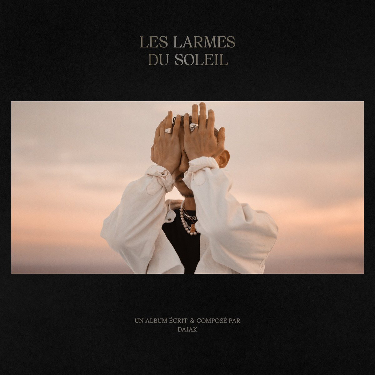 On y est, mon premier album « LES LARMES DU SOLEIL » le 17 février. 
Ce soir j’annonce ce sur quoi j’ai travaillé, j’ai vécu, ce sur quoi j’ai voué ma vie pendant presque 3 ans, nuit et jours.

Puisse ce grand voyage être le votre 🤍

Photo par <a href="/maksellies/">Maxime</a> 
Graphisme @andy_rajo