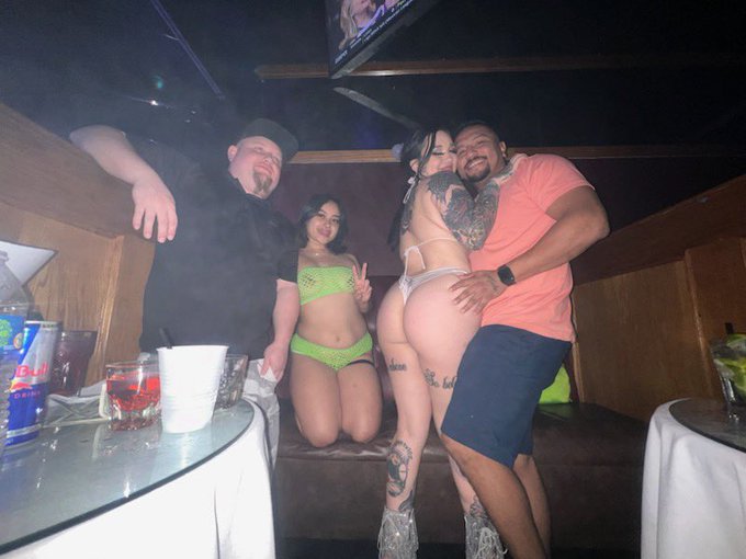 family photos https://t.co/RlYKu2Ewax<a href="/tag/slimthick"class="tags"><span>#slimthick</span></a><a href="/tag/onlyfans"class="tags"><span>#onlyfans</span></a><a href="/tag/onlyfans_girl"class="tags"><span>#onlyfans_girl</span></a>