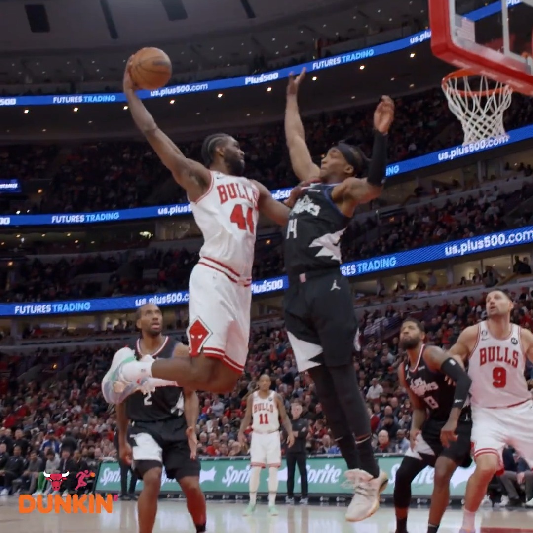 dunk chicago bulls