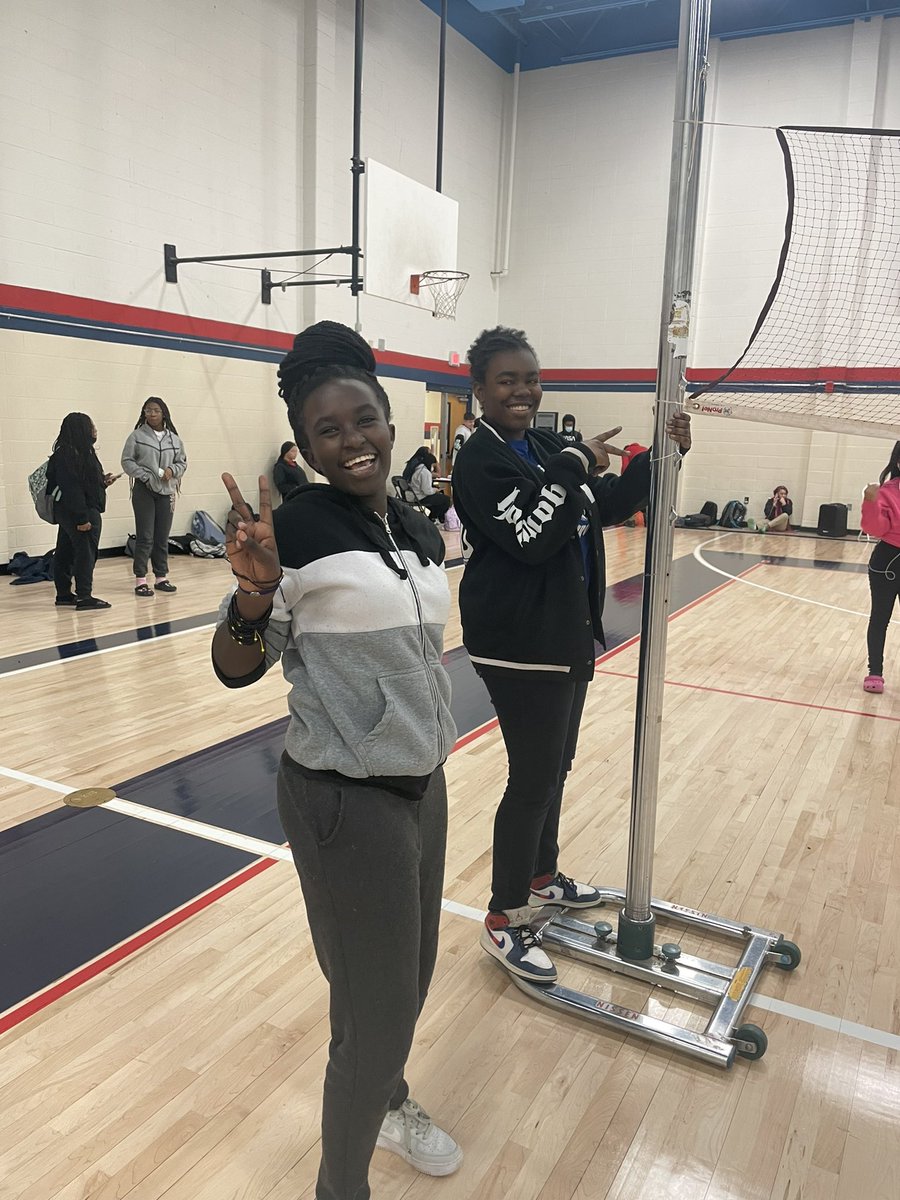 WhitesCreekHS's tweet photo. Freshman Cobra time classes enjoying their incentive for 90% attendance and 0 tardies for the month of January! #CobrasRISEUp https://t.co/U6R6jf0BM6