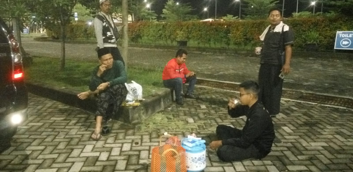 13Umar's tweet photo. #1AbadNU #Sidoarjo https://t.co/uXCKcJfzrs