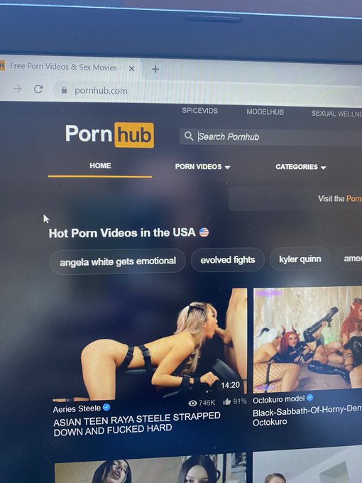 Did you see that @EvolvedFights is trending on @Pornhub 😍. Go check it out! @ArielXoxo https://t.co/<a class="tags" href="/tag/evolvedfights">@evolvedfights</a>