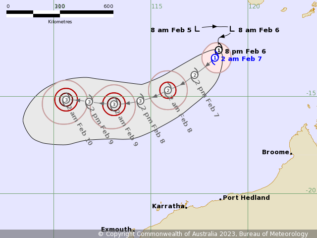 BOM_WA's tweet photo. Tropical Cyclone Freddy lies well north of Western Australia and poses no threat to the Western Australian coast. #CycloneFreddy https://t.co/B1MVXBHUfh https://t.co/BbhFsuQFp1