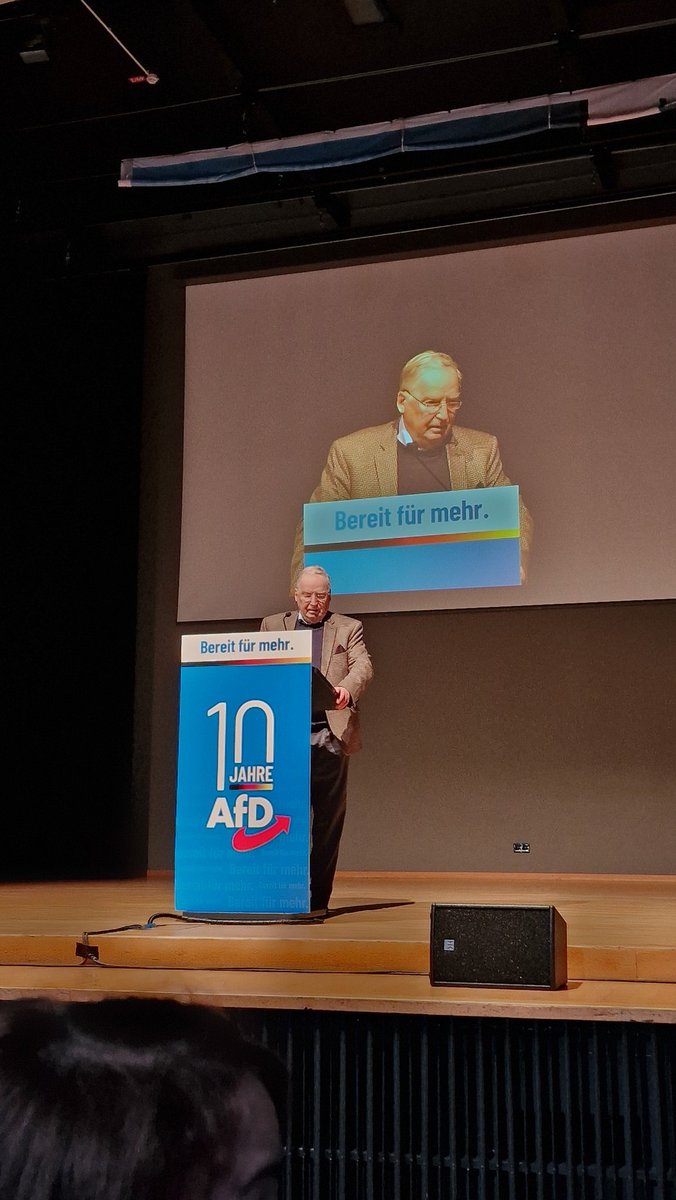 10 Jahre AfD. Alexander Gauland trifft bei der Jubiläumsfeier den Nagel auf den Kopf: 'Wir haben die AfD nicht gegründet, weil wir eine andere Republik wollen, sondern weil wir keine andere Republik wollen.' #afd