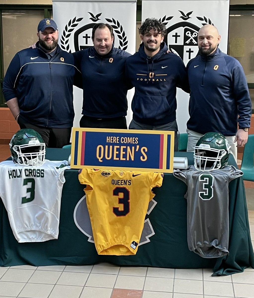 Our QB <a href="/StubbertLuigi/">luigi stubbert</a> has made it official! <a href="/Queens_Football/">Queen's Football</a> is getting a GREAT one.