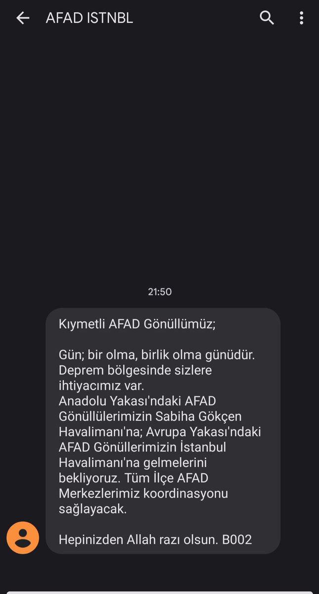 Biz hataya varmak üzereyiz. Lütfen Gücük altında kalanlar için konum bırakın 15 kişiyiz. Araç ve gereçlerimiz mevcut.