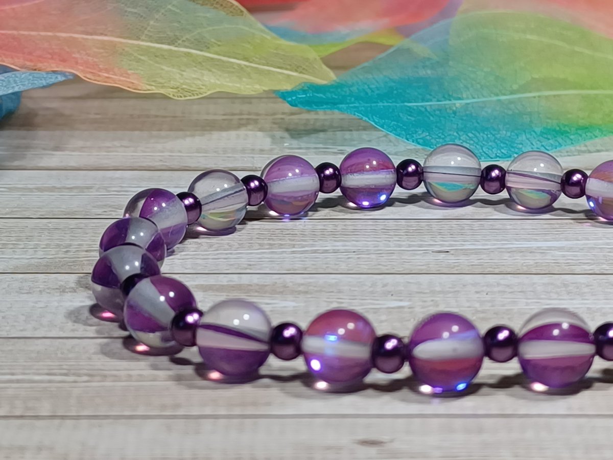 Another of our aura quartz crystal bracelets in purple 💜 😍 

Get it here - thewheezybead.com/products/aura-…

#WomanInBizHour #SmartNetworking #InBizHour #MHHSBD #SBSwinner
