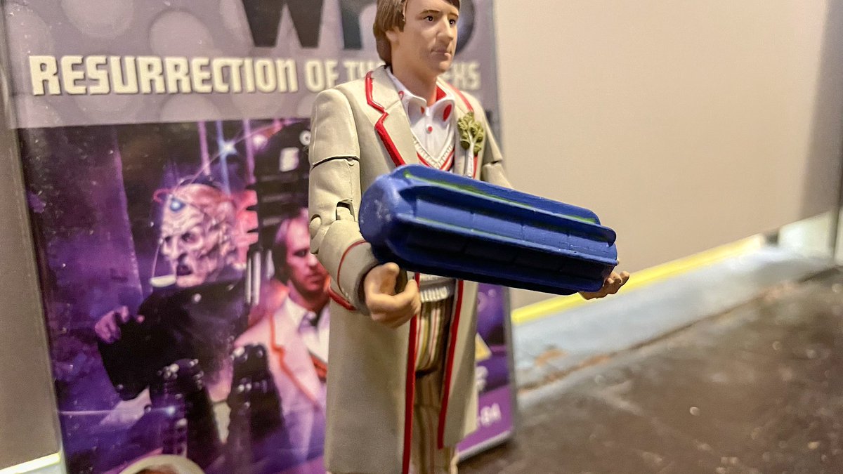 JR1991JR's tweet photo. Latest completion, the Movellan Virus container, made by Custom Dalek Ceeations (who can be found on eBay and YouTube)
#DoctorWho #ResurrectionOfTheDaleks #Movellans #DoctorWhoCustoms https://t.co/OBECnzNboh