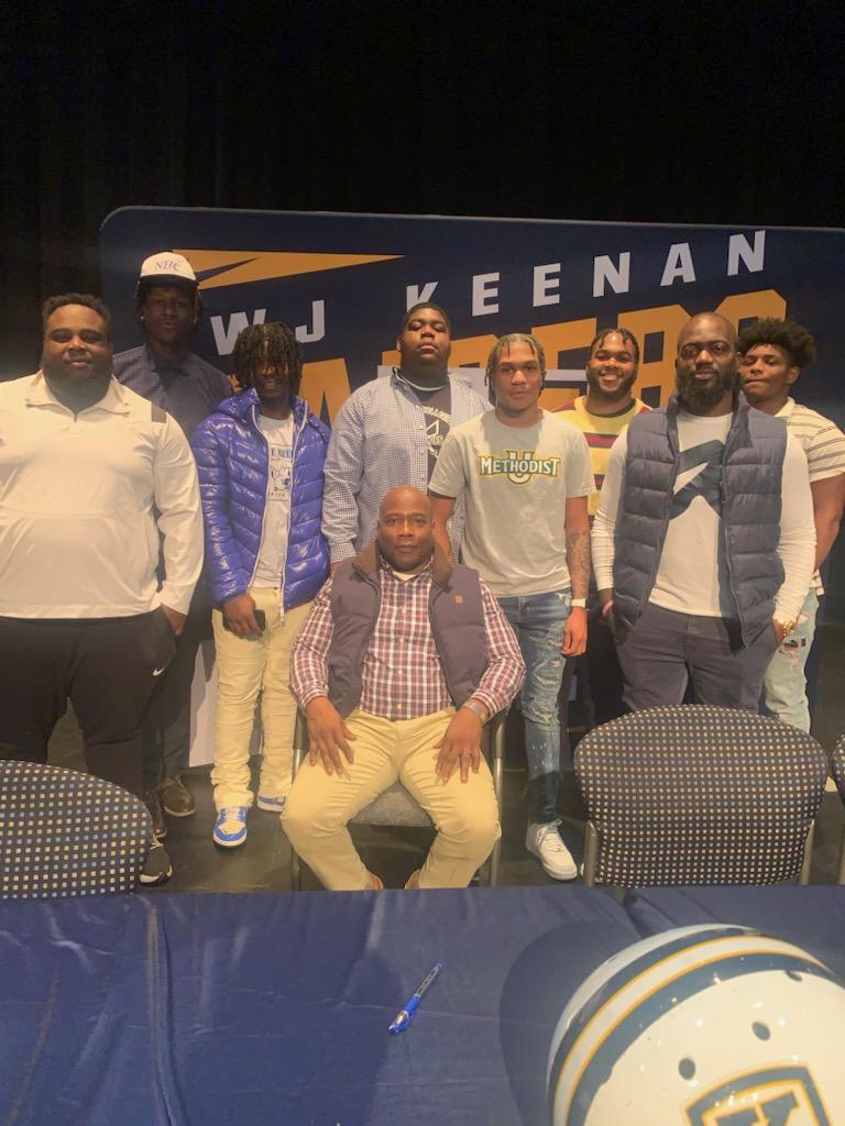 CoachDarbyB's tweet photo. Sending 6 guys to go play college ball is a big deal. Very proud of these young men and what they were able to accomplish. https://t.co/KOl97UcYDm