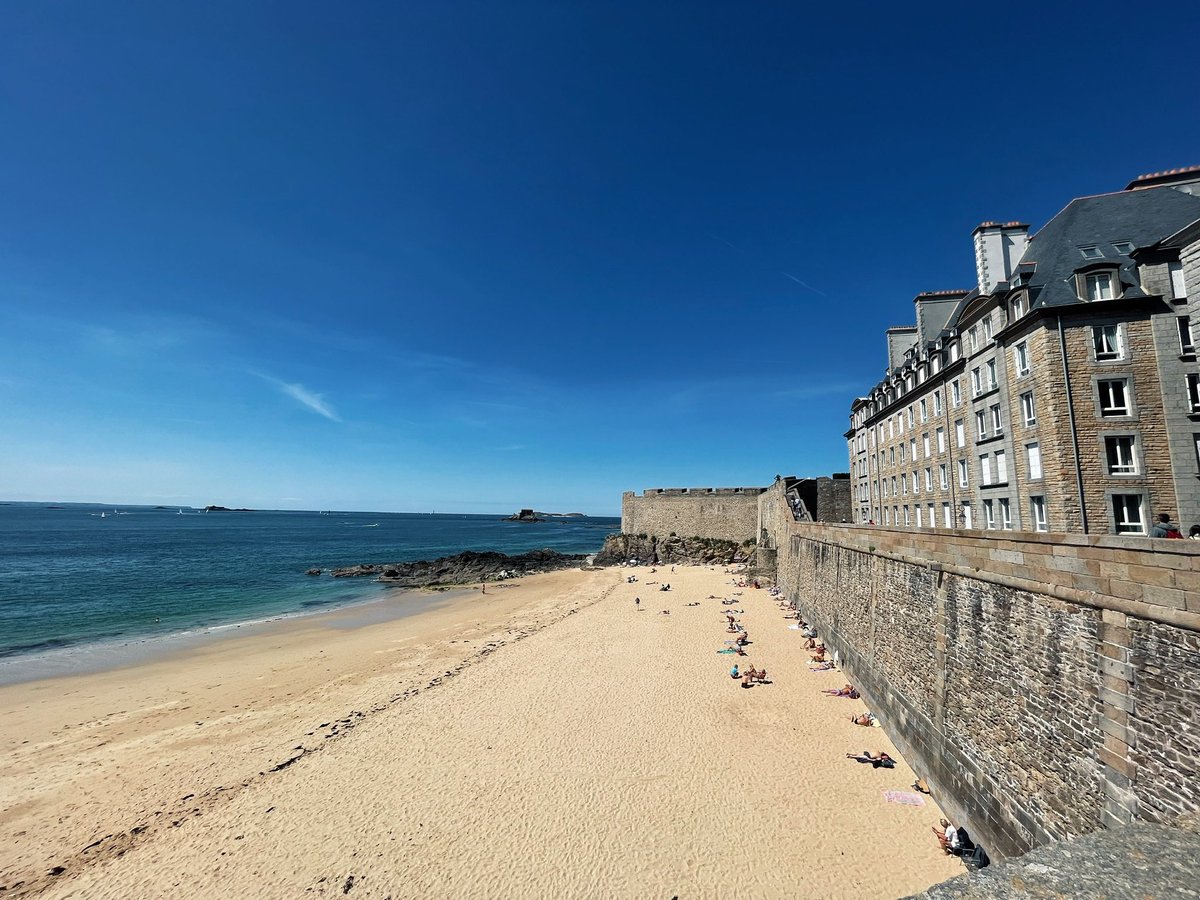 Rick Lees tweet media