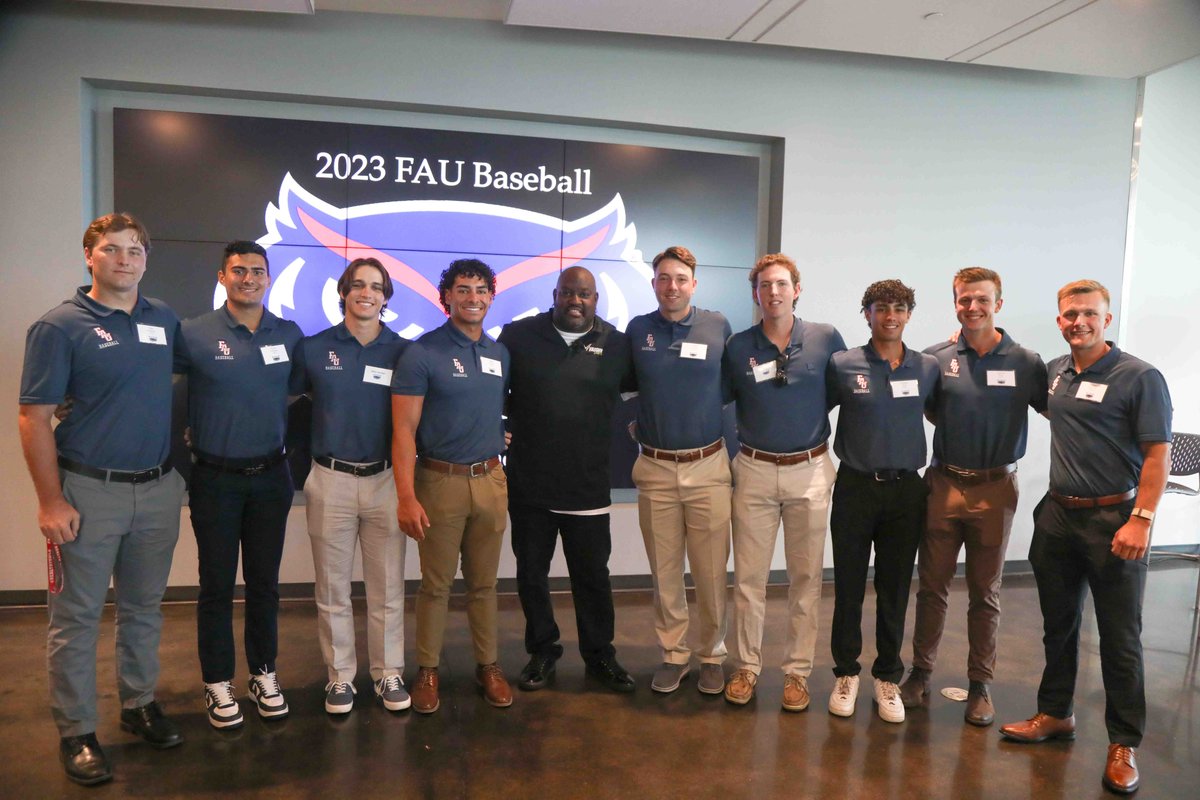 Great event today at our annual Line Drive Luncheon... thank you to this year's speaker <a href="/MoVaughn_42/">Mo Vaughn</a>! #WinningInParadise