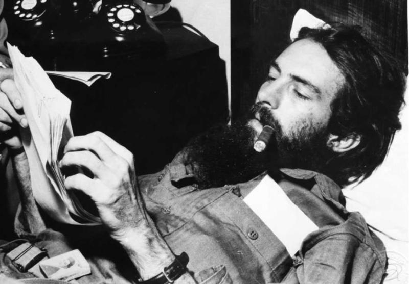 Camilo Cienfuegos Gorriarán fue un revolucionario cubano, una de las personalidades más paradigmáticas de la Revolución Cubana junto con Fidel Castro, el Che Guevara, Raúl Castro y Juan Almeida. Hoy es el 91 Aniversario de este gran hombre.
#Cuba
#LaHabanaDeTodos