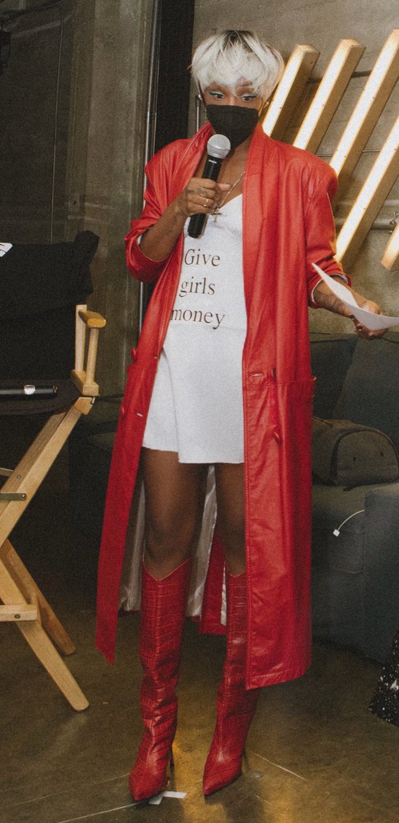 DawnRichard's tweet photo. creating something that’s important for artists. a chance for them to share their stories, their art, their truths,without judgement or co-signs. A platform. A sage space, An opportunity to shine. #TheBasementSeries @HipHopCaucus https://t.co/XBcMywFFgq