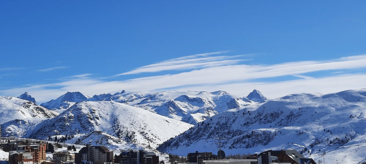 Magnifique Isère !
#alpedhuez 
#alpes 
#isere 
#mountains 
#auvregnerhonealpes 
#iseretourisme 
#monisere