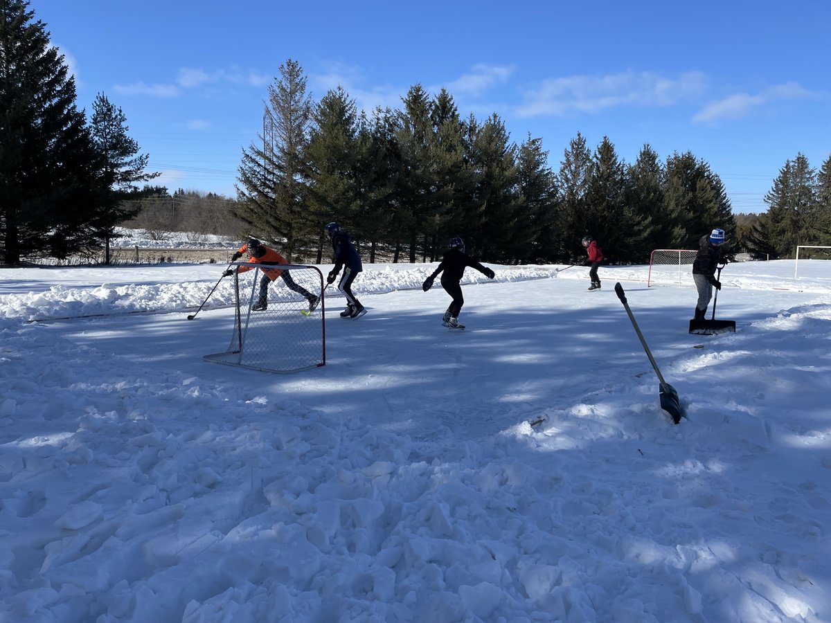 OrangevilleCS's tweet photo. Our students are very excited that the rink is finally ready!  We are thankful for the cold weather last week! #OCSHockeyRink #OrangevilleChristianSchool #privateeducation #christianeducation #orangeville #shelburne #hockleyvalley #caledon #beeton #schomberg #mono #tottenham https://t.co/AMwq0GzVqK