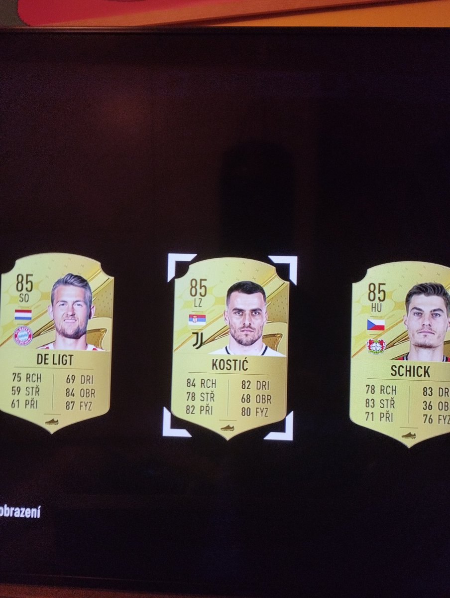Mateses205's tweet photo. @FUT_Rory Put in 85 if and 86 🥸 https://t.co/VSnMOmrQvi