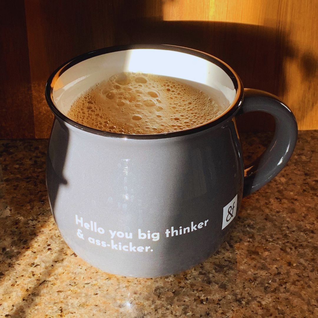 Full mug=Monday vibes ☕