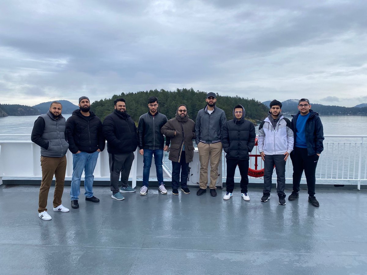 ubhatti23's tweet photo. Due to the rise of #Islamophobia around the world where people have attempted to burn the #HolyQuran, @AMYA_BC traveled to Vancouver Island to spread the peaceful and beautiful teachings of #Islam and have a two way dialogue to remove misunderstandings about #Islam. https://t.co/vB1VL3AUFM