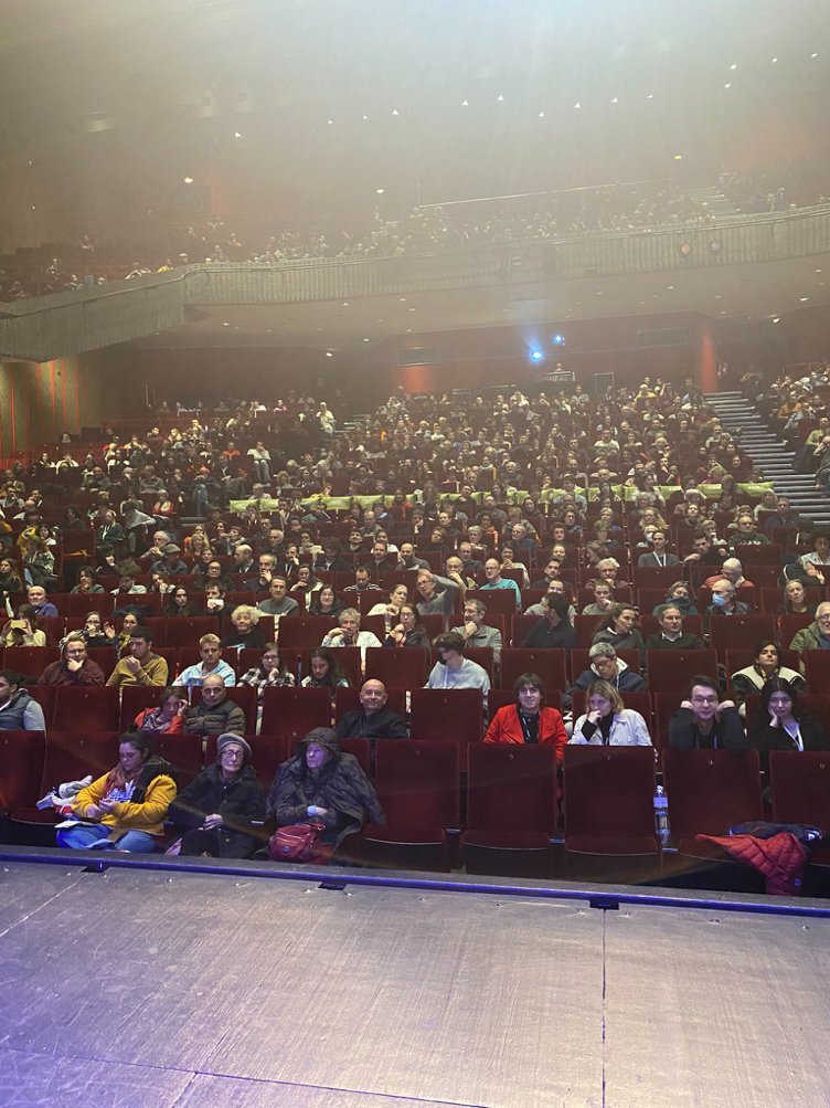 MickeyDegods's tweet photo. Huge CONGRATS to the homie @northluck89 who's film finished in the top-5 at the Clermont-Ferrand Int. Short Film Festival (biggest shortfil fest in the world) 

It was an absolute masterpiece. Well done fam!🫶 https://t.co/VioZZQ1Mm8
