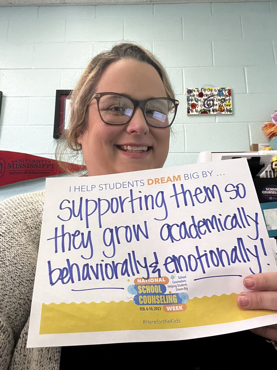 Mrs Palmer helps her students dream big by… #msscadreamsbig #NSCW23