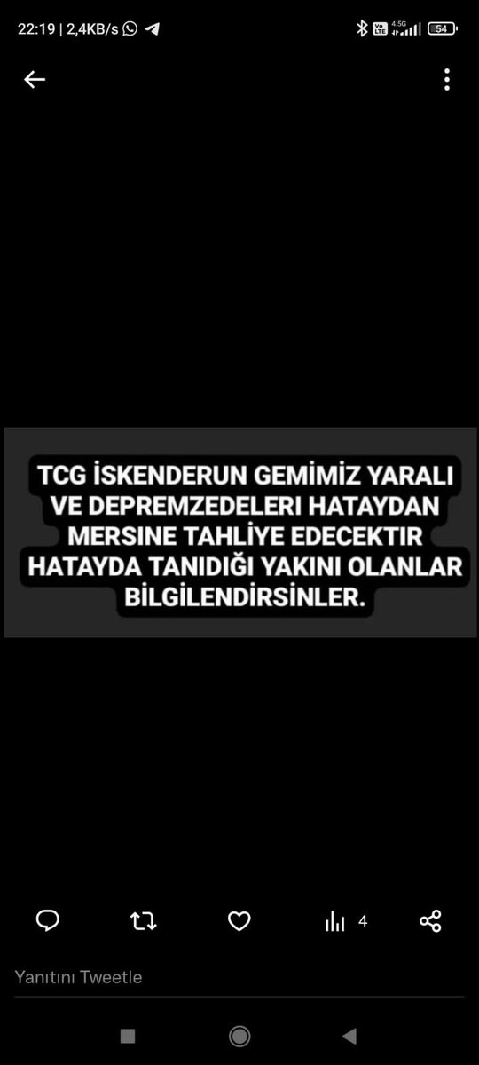 Musti__257's tweet photo. İSKENDERUN TEKNİK ÜNİVERSİTESİ KAPALI SPOR SALONU HALKA AÇILDI İÇERİSİ SICAK SU VE YEMEK DE VERİLİYOR ELEKTRİKTE VAR HAVA ÇOK SOĞUK LÜTFEN ORAYA GEÇİN #deprem #iskenderun #Hatay https://t.co/qmCPfOJ6hg