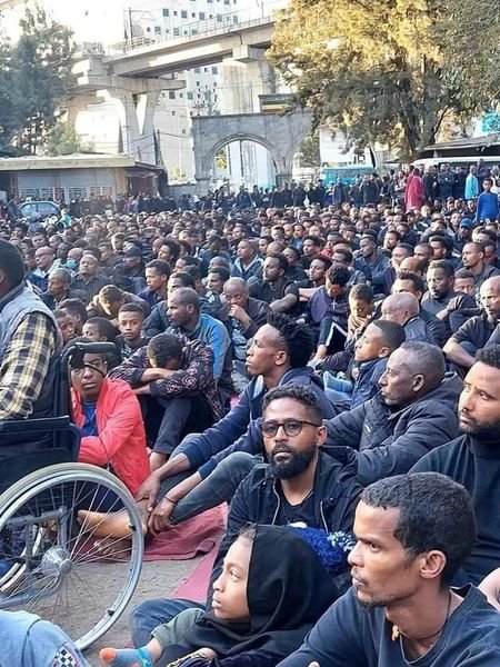 OrthodoxyNews's tweet photo. Followers of the Ethiopian Orthodox Church told ODN that security forces today have attacked Christians who were going to churches for prayer, wearing black clothes.

The Ethiopian Orthodox Chruch is Under attack!
Pray for our brothers &amp; sisters of Ethiopian Christians. https://t.co/CCV6PbXtOk
