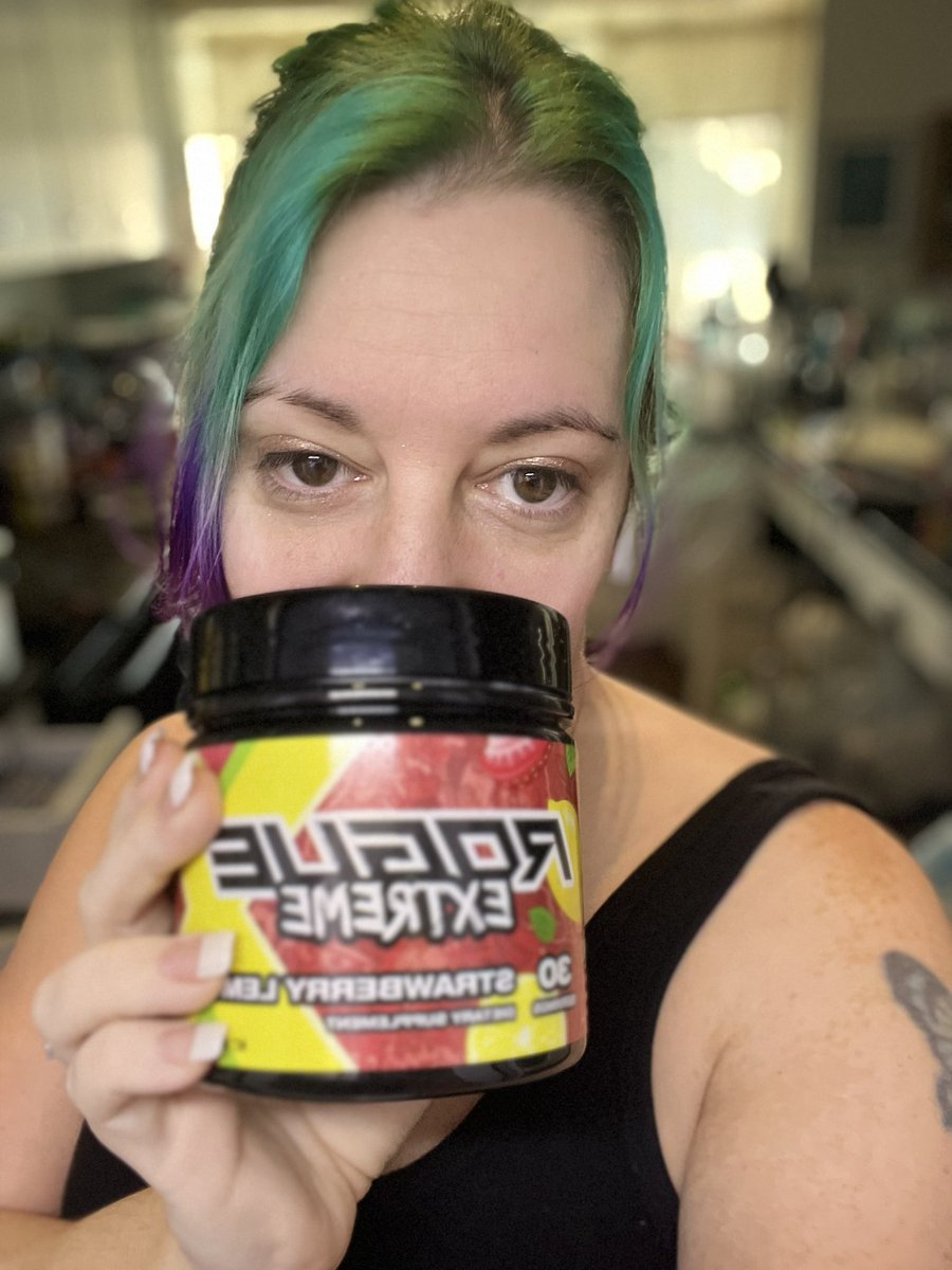 VahriTV's tweet photo. 🤯 It came a day early!!! 🥳🥳🥳

I can’t wait to try this @TheRogueEnergy flavor and stock before it’s gone forever 💔

Get it before it’s gone and save 20% too with code VAHRI

https://t.co/IIkdslSU16 https://t.co/cULueZIpdE