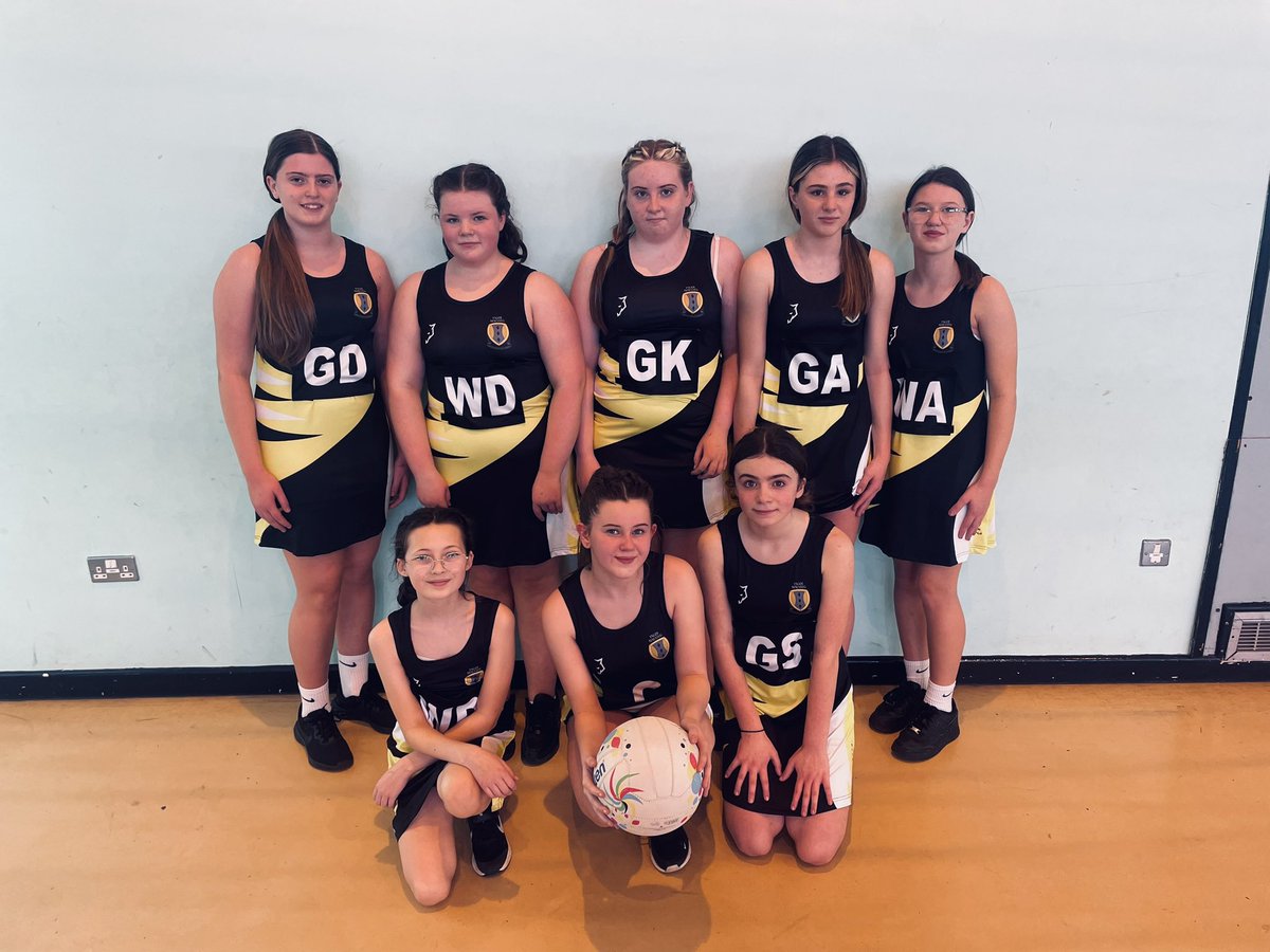 Really proud of the <a href="/MaestegSchool/">Maesteg School</a> Netball girls today! 💛🖤 Great team work, resilience and skill. Absolutely rocking the new kit too Year 8! Thanks to Reegan too for playing up with Year 8!! Great effort girls 😁👏🏼