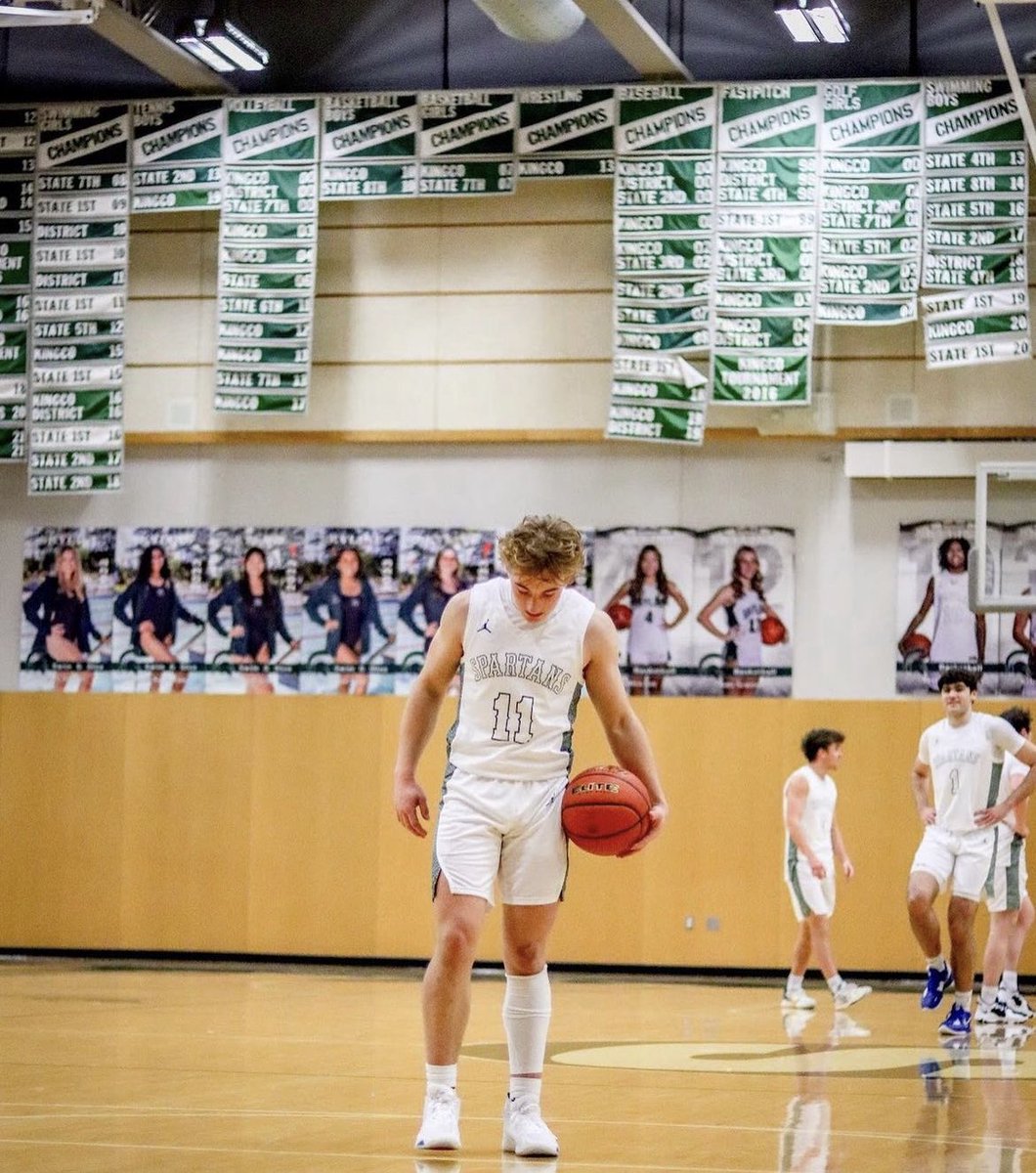 #JonesAcademy would like to welcome c/o 24’ 5’10 PG Caden Culver to our program. Caden is a “True” PG who makes the game easy for everyone who plays w/him.