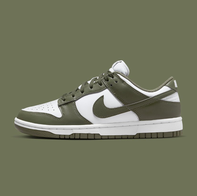 tattoooto's tweet photo. Nike Dunk Low “Medium Olive” 🫒. https://t.co/P5AFYBdrXM
