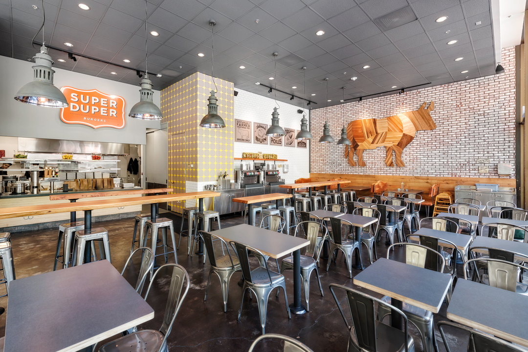 Maximizing @superduperburgers fast food burgers and slow food values in San Francisco and upcoming location in Napa by designing and creating an establishment representing their brand.
.
.
.
.
.
.
.
.
#restaurantdesign #restaurantinterior #restaurantstyle #restaurantbranding #res