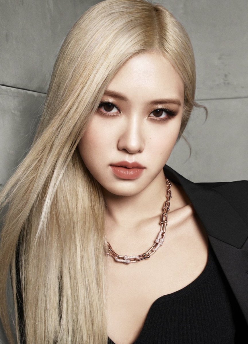 rosespics's tweet photo. https://t.co/ByXJQHCU9K